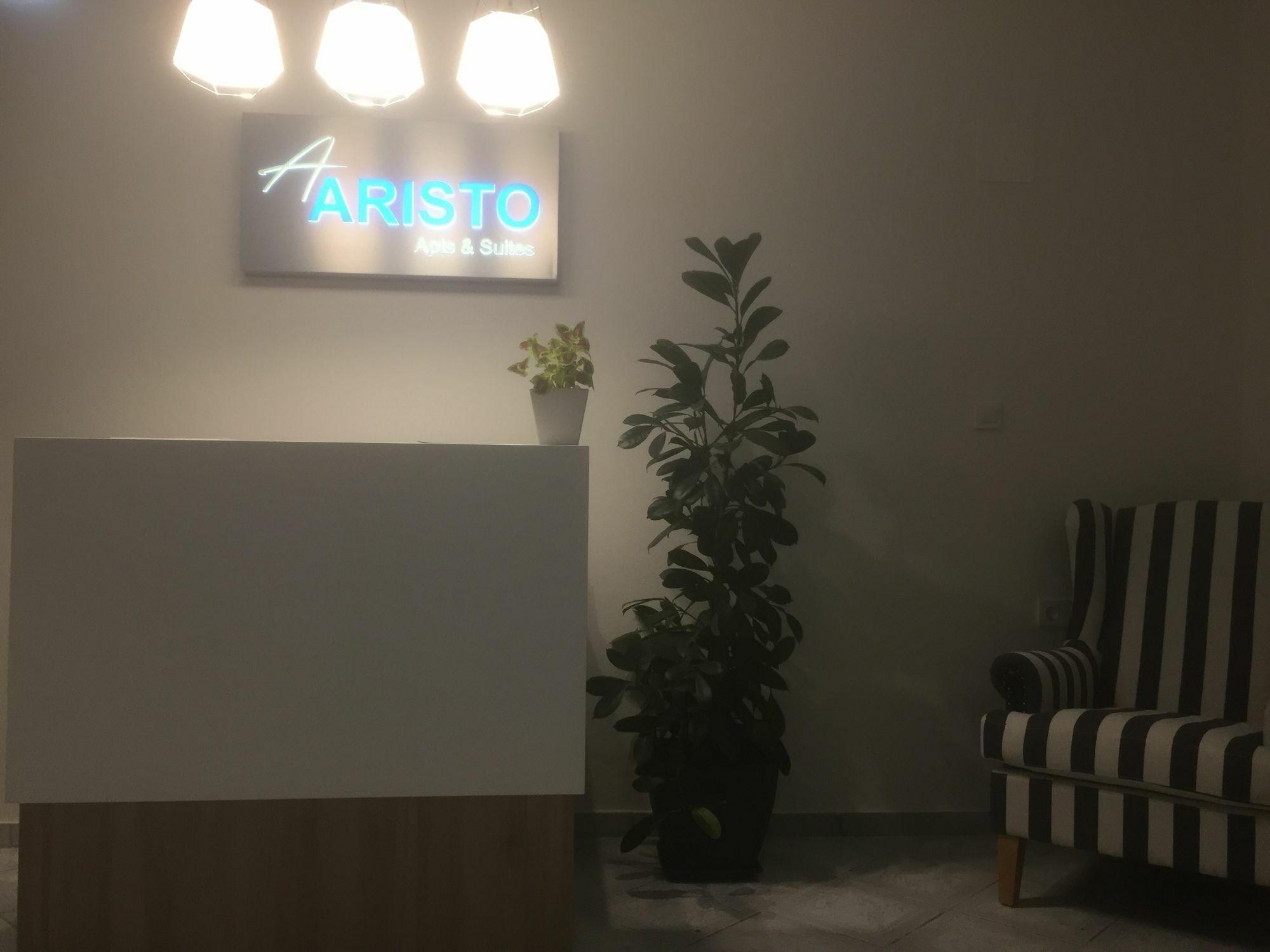 Aristo Apts Hersonissos  Zewnętrze zdjęcie